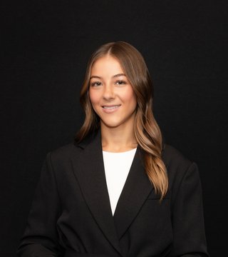 Chloe Buchanan